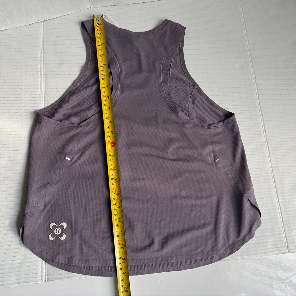 Lululemon ^ 2021 SeaWheeze Lightweight Run Kit Tank Top Dusky Lavender EUC 8 - Picture 9 of 14